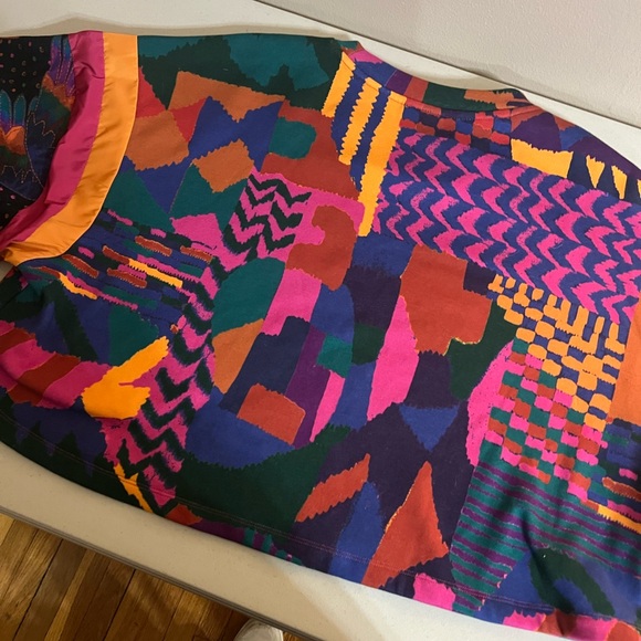 FARM Rio Multicolor Geometric Sweatshirt - Picture 9 of 12